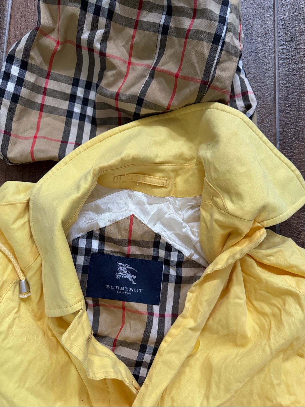 Burberry Yellow Trench Coat with Signature Check Hood - Picture 2 of 7
